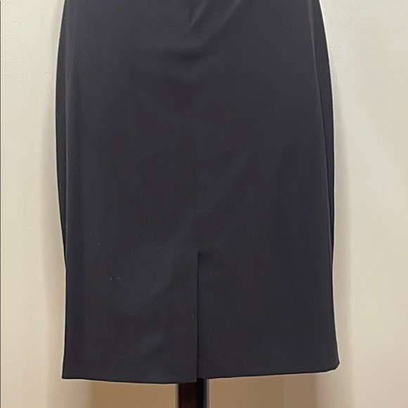 Vince Camuto Black Knee-Length Sheath Dress Size 8 - Picture 11 of 13